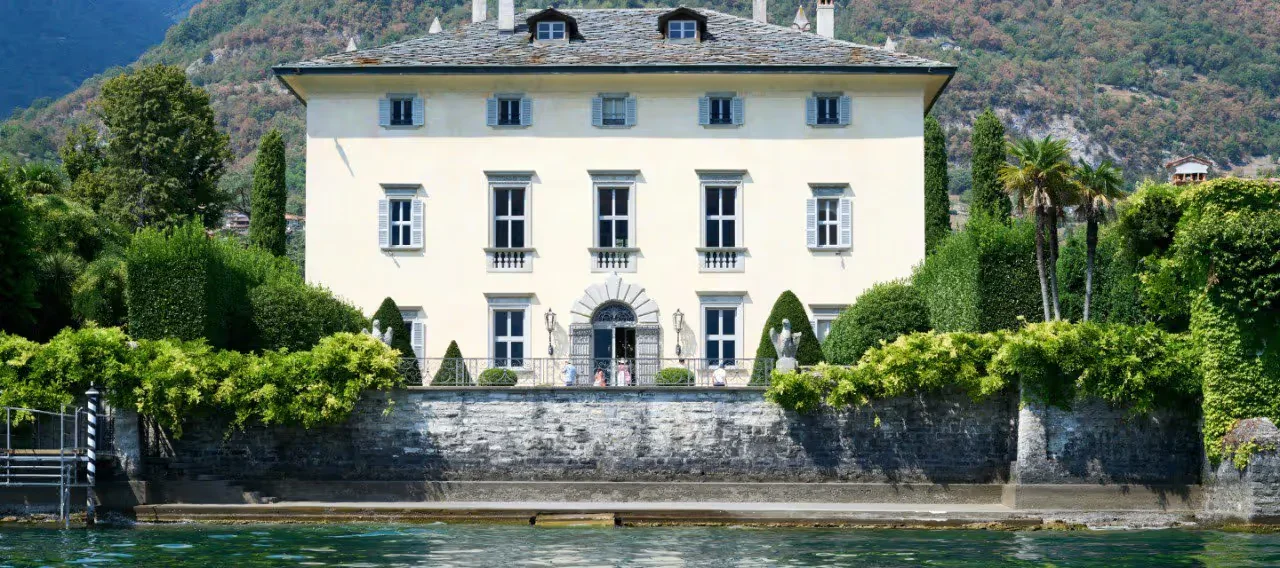 Villa italienne au bord du lac